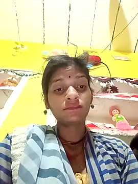 Snapshot of Punam_jindal chatting on 03/07/26, 11:24 Punam jindal online show from 03/07/26, 11:24