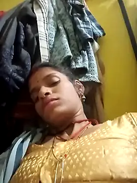 Snapshot of Punam_jindal chatting on 03/10/26, 02:44 Punam jindal online show from 03/10/26, 02:44