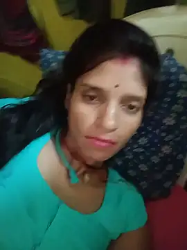 Snapshot of Punam_jindal chatting on 07/04/26, 03:45 Punam jindal online show from 07/04/26, 03:45