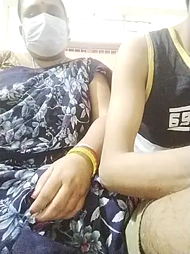 Snapshot of Mummy_boy@xh chatting on 09/10/25, 07:52 Mummy boyxh online show from 09/10/25, 07:52