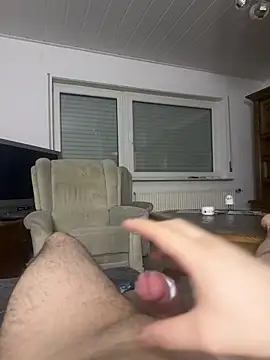 Snapshot of flamur_albania chatting on 03/09/26, 06:56 flamur albania online show from 03/09/26, 06:56