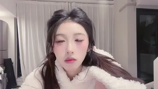 ZhaoZhao-ZM online show from 10/29/25, 01:13