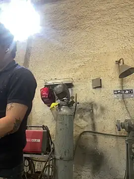 True Di online show from 03/05/26, 09:00