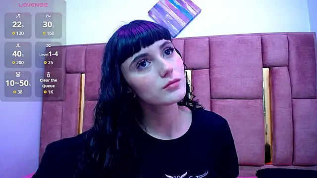 XBODTRIIPX online show from 11/12/25, 02:45