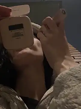 XBODTRIIPX online show from 12/03/25, 03:03