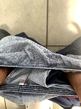 Snapshot of dicktime90 chatting on 11/26/25, 07:53 dicktime90 online show from 11/26/25, 07:53