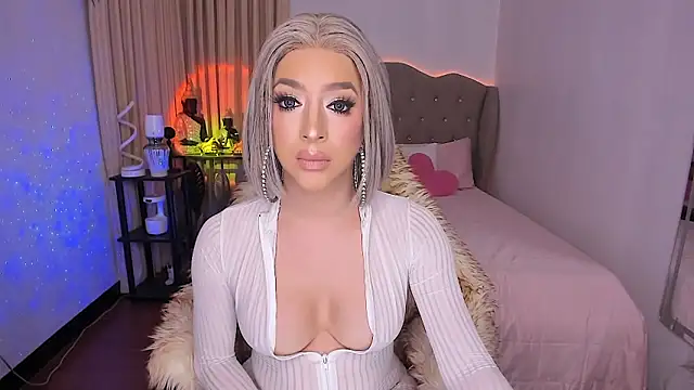 Dream Goddess online show from 12/14/25, 07:47