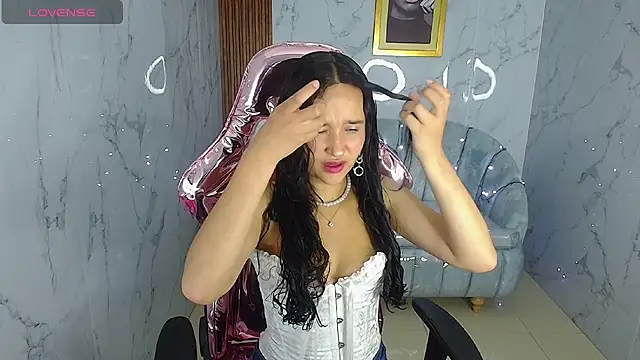 bella vibess s online show from 12/16/25, 08:36