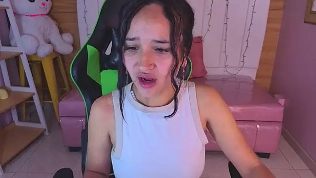 bella vibess s online show from 02/23/26, 12:35