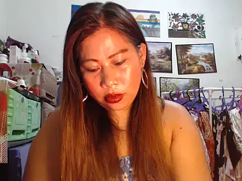 filipina beauty online show from 10/24/25, 08:16