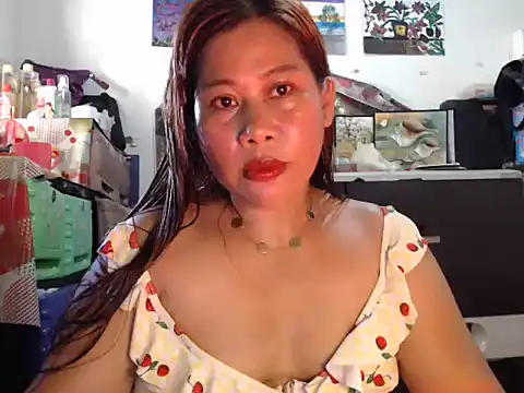 Snapshot of filipina_beauty chatting on 04/08/26, 04:23 filipina beauty online show from 04/08/26, 04:23
