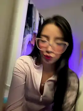 Snapshot of Min_junn chatting on 10/01/25, 02:17 Min junn online show from 10/01/25, 02:17