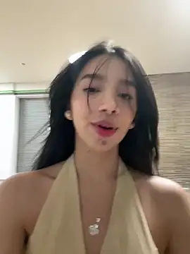 Snapshot of Min_junn chatting on 10/06/25, 02:42 Min junn online show from 10/06/25, 02:42