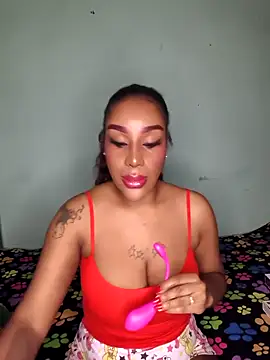 Queen Amara online show from 09/21/25, 02:35