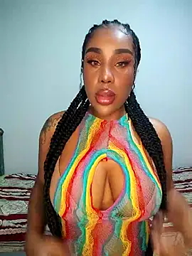 Queen Amara online show from 11/08/25, 02:56