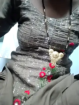 Snapshot of Komal-Rajput chatting on 09/19/25, 10:05 Komal-Rajput online show from 09/19/25, 10:05