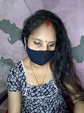 Komal-Rajput online show from 11/23/25, 03:56