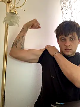 Snapshot of Kit_Kat01 chatting on 10/28/25, 11:47 Kit Kat01 online show from 10/28/25, 11:47