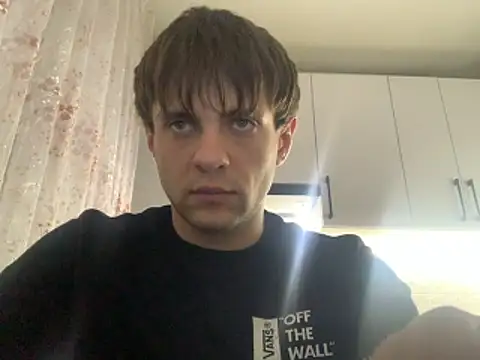 Snapshot of Kit_Kat01 chatting on 11/17/25, 09:20 Kit Kat01 online show from 11/17/25, 09:20