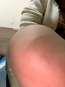 SuhyoCii online show from 11/01/25, 11:29