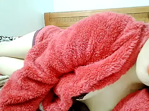 SuhyoCii online show from 12/23/25, 06:33