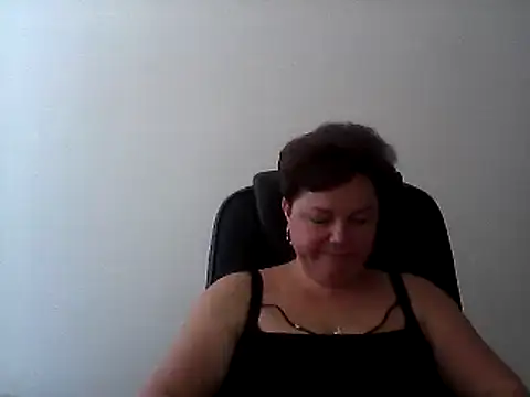 EllaLove2277 online show from 09/26/25, 10:41