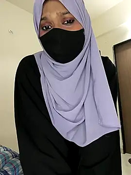 SpicykhalifaX online show from 04/25/26, 07:55