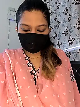 SpicykhalifaX online show from 05/07/26, 06:52