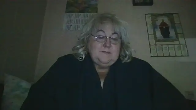 Snapshot of Lala-Love56 chatting on 10/20/25, 08:09 Lala-Love56 online show from 10/20/25, 08:09