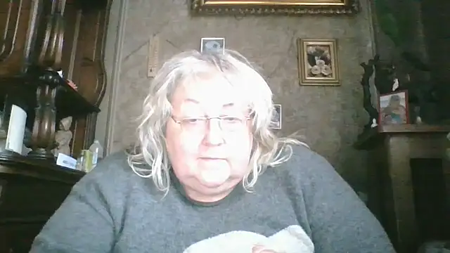 Lala-Love56 online show from 11/07/25, 12:05