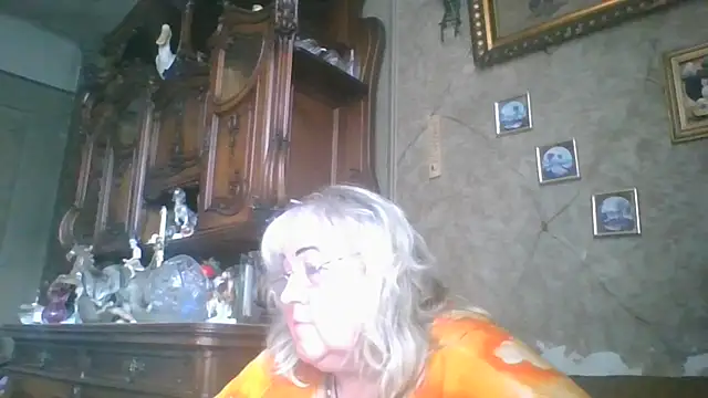 Lala-Love56 online show from 06/23/26, 03:43