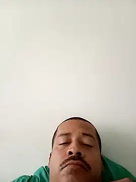 Snapshot of alejos81 chatting on 02/08/26, 11:57 alejos81 online show from 02/08/26, 11:57