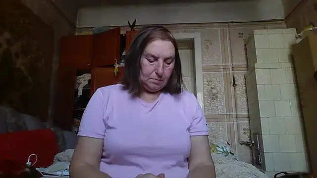 AnnaLive570 online show from 10/25/25, 10:45