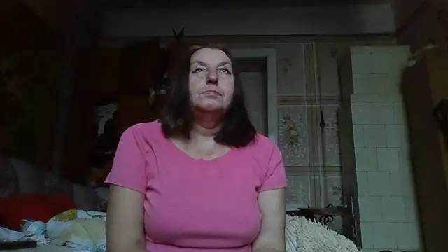 AnnaLive570 online show from 11/18/25, 09:36