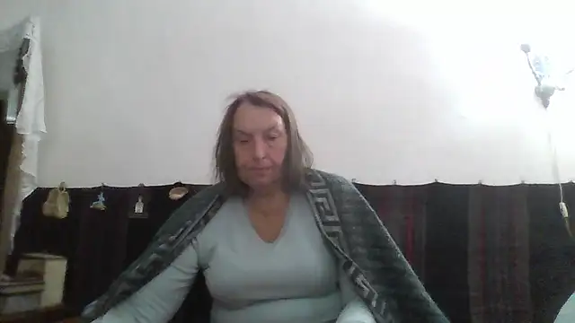 Snapshot of AnnaLive570 chatting on 05/11/26, 04:18 AnnaLive570 online show from 05/11/26, 04:18
