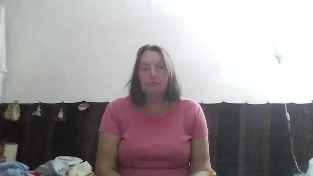 Snapshot of AnnaLive570 chatting on 05/29/26, 02:20 AnnaLive570 online show from 05/29/26, 02:20