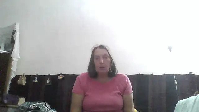 Snapshot of AnnaLive570 chatting on 05/30/26, 05:32 AnnaLive570 online show from 05/30/26, 05:32