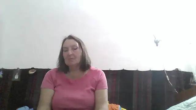 Snapshot of AnnaLive570 chatting on 06/08/26, 02:50 AnnaLive570 online show from 06/08/26, 02:50