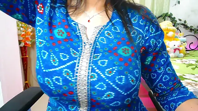 Snapshot of WildDimpi_0 chatting on 02/10/26, 07:18 WildDimpi 0 online show from 02/10/26, 07:18