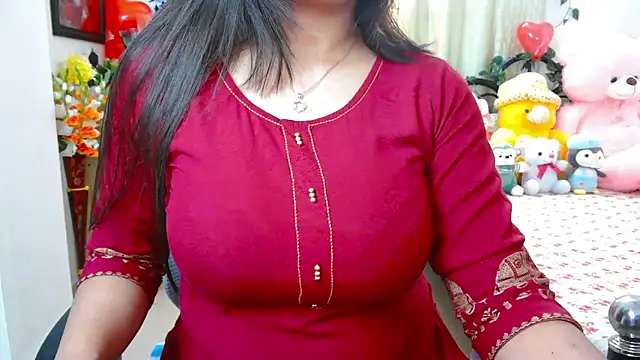 Snapshot of WildDimpi_0 chatting on 02/16/26, 07:43 WildDimpi 0 online show from 02/16/26, 07:43