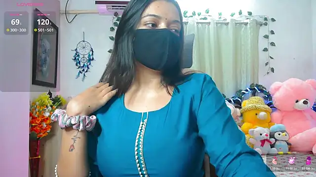 Snapshot of WildDimpi_0 chatting on 04/25/26, 04:37 WildDimpi 0 online show from 04/25/26, 04:37