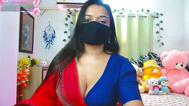 Snapshot of WildDimpi_0 chatting on 05/15/26, 06:37 WildDimpi 0 online show from 05/15/26, 06:37