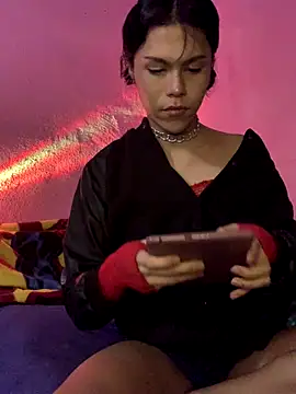 Snapshot of Alen_fem chatting on 09/10/25, 10:54 Alen fem online show from 09/10/25, 10:54