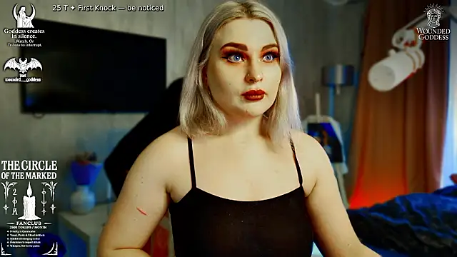 Snapshot of Wounded_Goddess_ chatting on 02/10/26, 07:56 Wounded Goddess online show from 02/10/26, 07:56