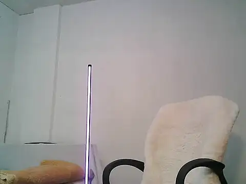 Snapshot of NautyBoyBrazeen_143 chatting on 02/23/26, 06:38 NautyBoyBrazeen 143 online show from 02/23/26, 06:38