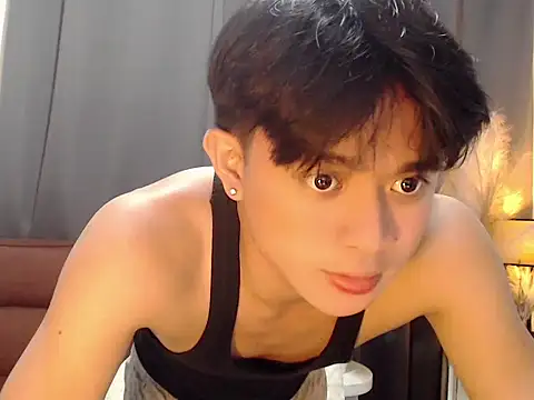 Snapshot of NautyBoyBrazeen_143 chatting on 04/25/26, 01:25 NautyBoyBrazeen 143 online show from 04/25/26, 01:25