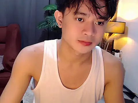 Snapshot of NautyBoyBrazeen_143 chatting on 05/05/26, 10:45 NautyBoyBrazeen 143 online show from 05/05/26, 10:45