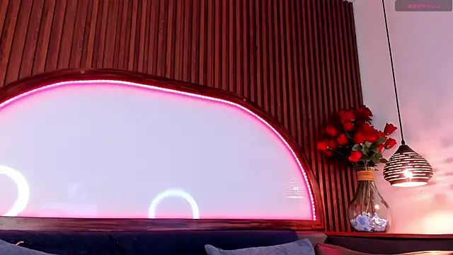 B Wild online show from 06/10/26, 03:50