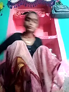 Snapshot of Km_kirti chatting on 09/12/25, 01:38 Km kirti online show from 09/12/25, 01:38