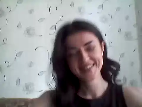Snapshot of Oravielle chatting on 05/24/26, 03:17 Oravielle online show from 05/24/26, 03:17